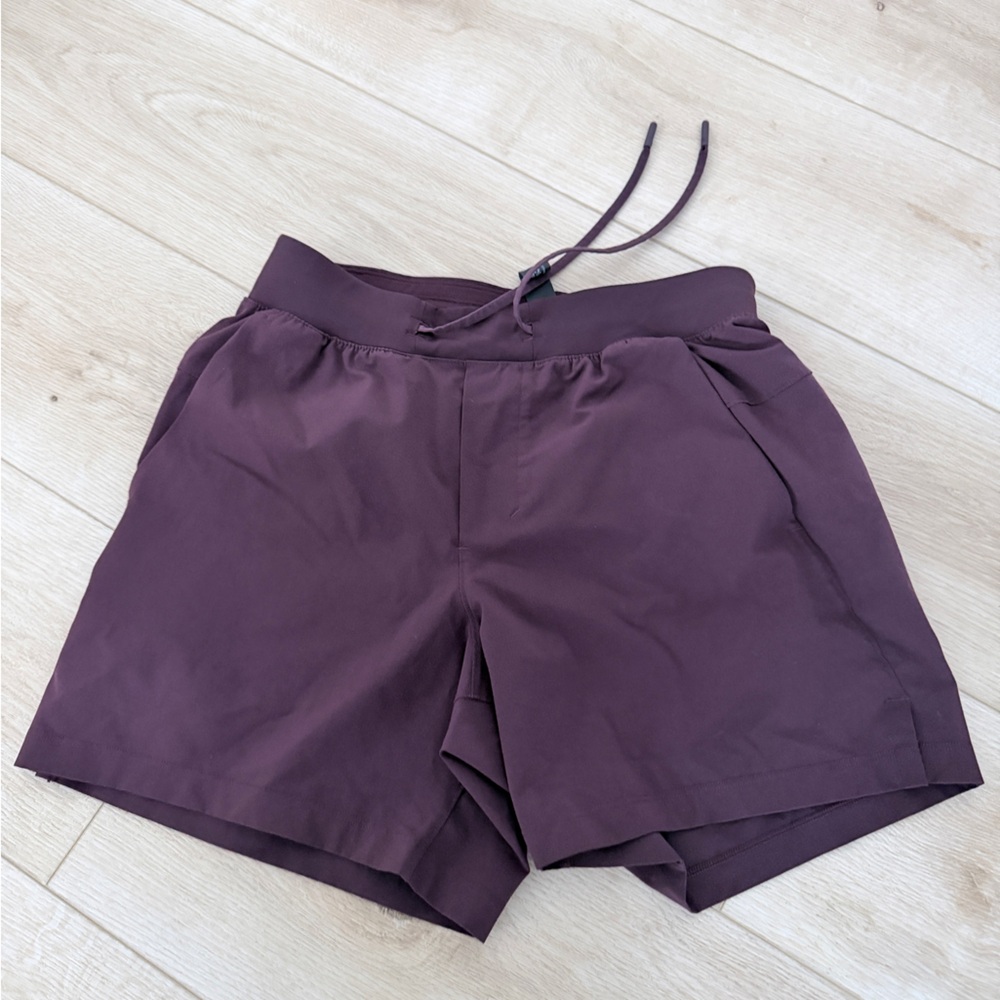 lululemon athletica Men's Dark Purple Athletic Shorts